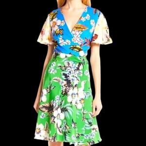 $498 Diane von Furstenberg  Silk Flutter Sleeve Multicolor Print Wrap Dress S